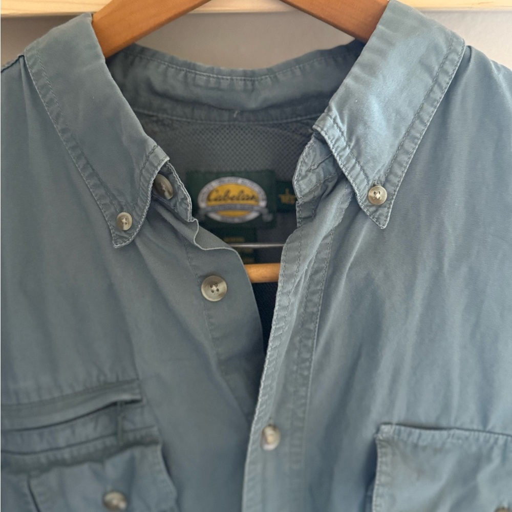 Cabela's Men's Blue Fishing/Tactical Button up Shirt